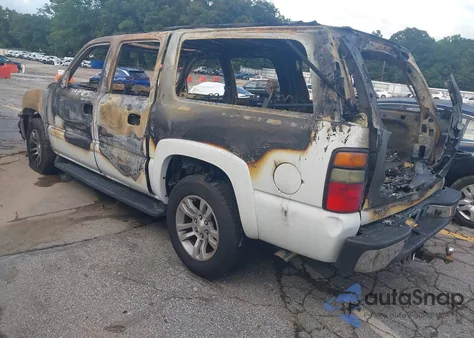 2005 Chevrolet Suburban 1500 Lt z USA, uszkodzony, nr VIN 1GNFK16Z05J184221